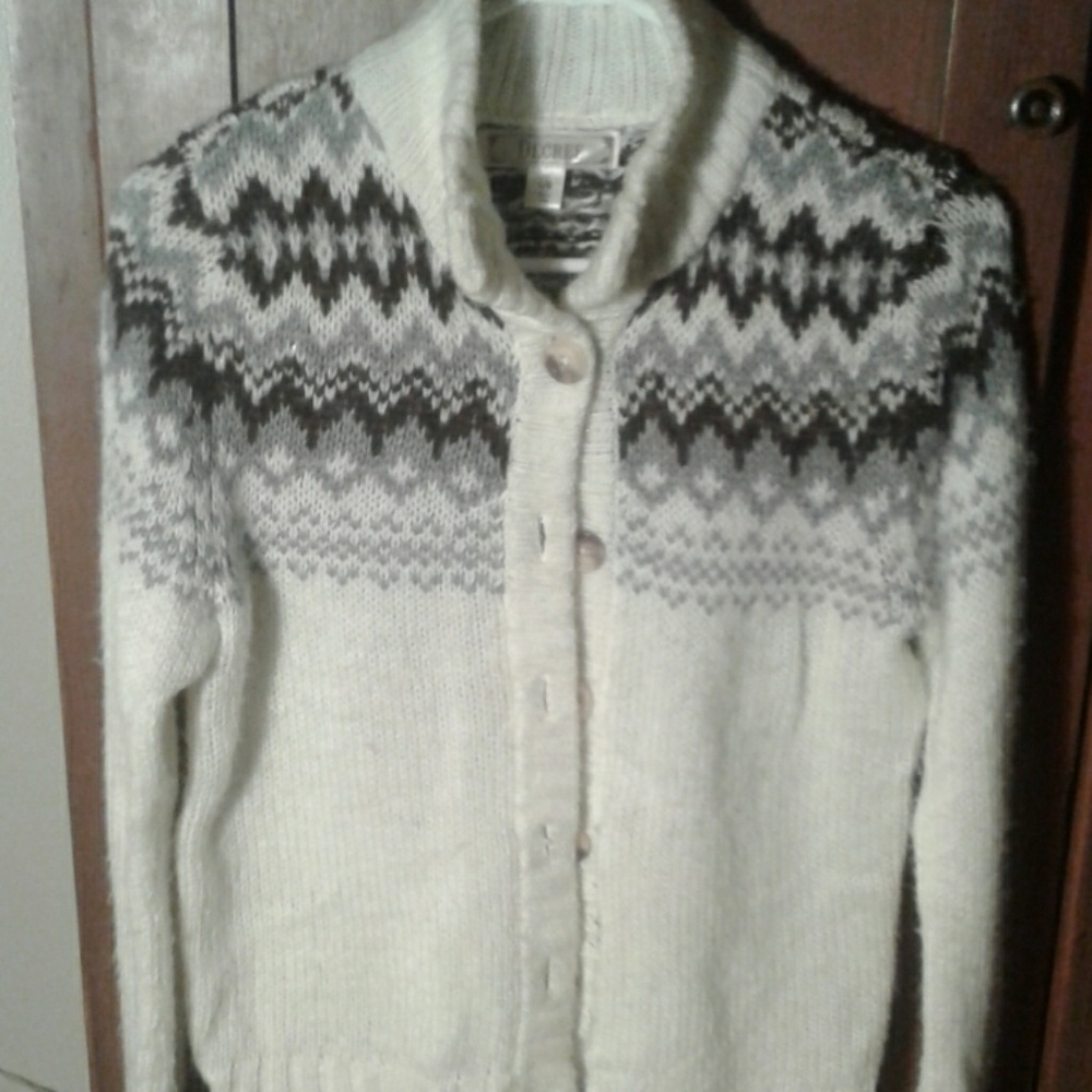 Women's sweater